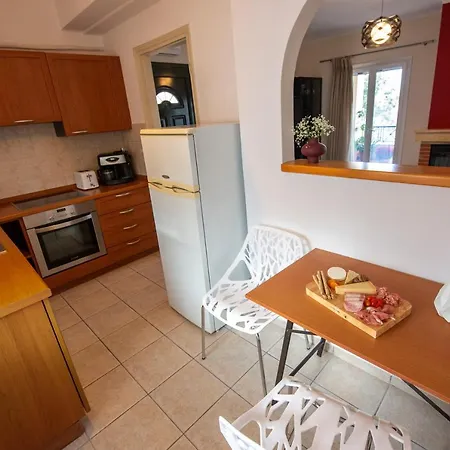 شقة Casa Di Elena Alykes Potamou
