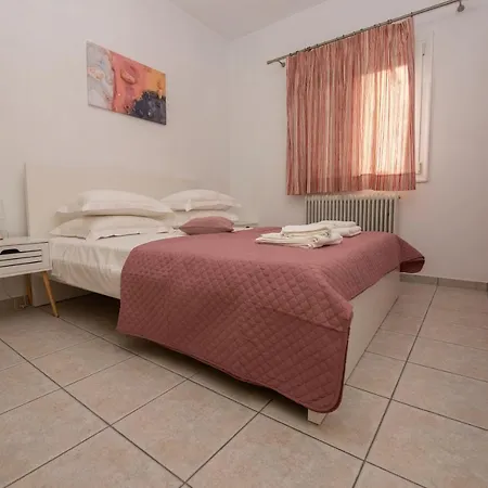 Casa Di Elena Alykes Potamou